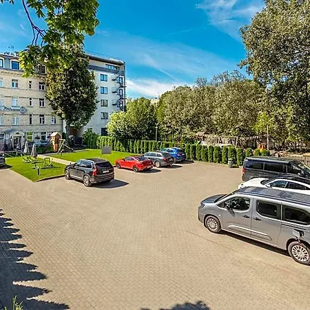 Hotel apartamentowy Rigaapartment Sonada Self Check-in Aparthotel, Center, Private Parking Ryga