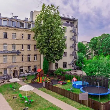 Rigaapartment Sonada Family - Private Parking Апарт-отель 3*